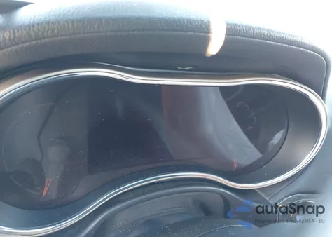 2014 Jeep Grand Cherokee Overland z USA, uszkodzony, nr VIN 1C4RJECTXEC212434